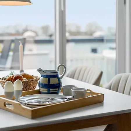 Feriehus Stunning In