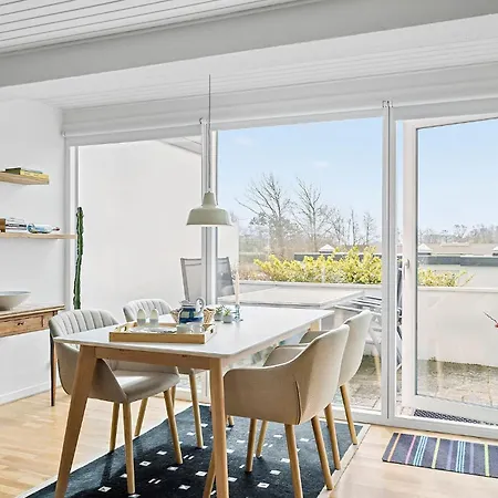 Feriehus Stunning In *